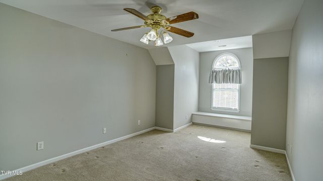 1036 Fiddlers Way, Kingsport, TN 37664