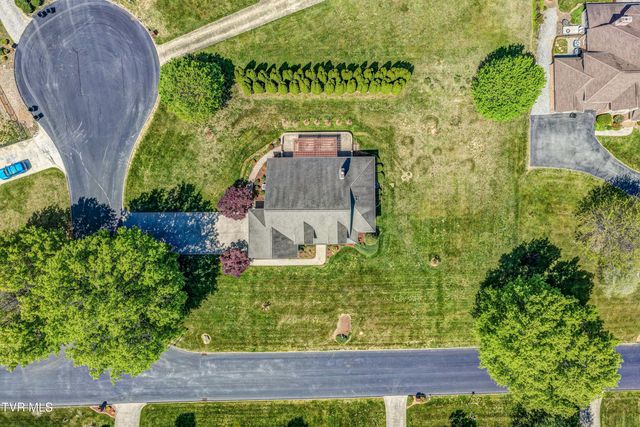 1036 Fiddlers Way, Kingsport, TN 37664