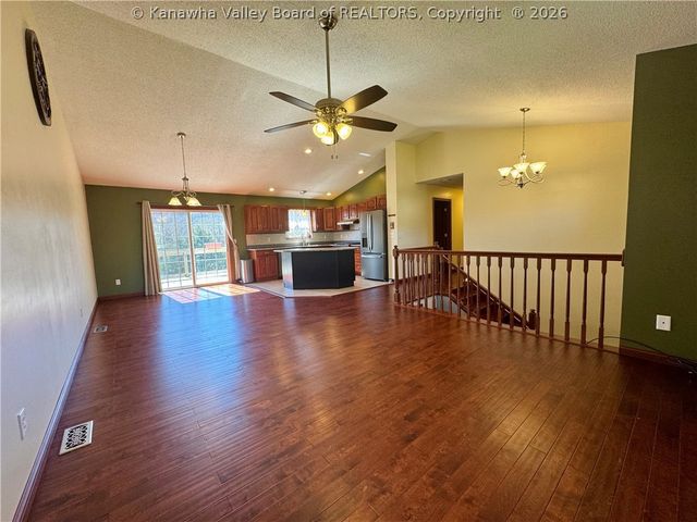 235 Chestnut Street, Eleanor, WV 25070