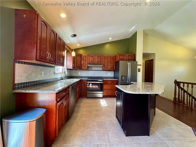 235 Chestnut Street, Eleanor, WV 25070