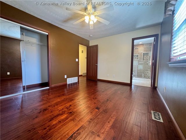 235 Chestnut Street, Eleanor, WV 25070