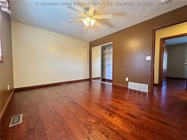 235 Chestnut Street, Eleanor, WV 25070