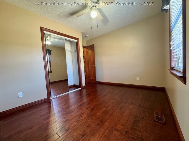 235 Chestnut Street, Eleanor, WV 25070