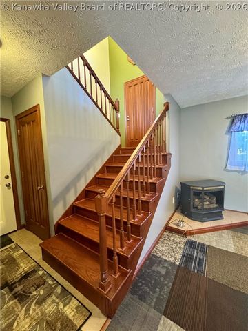 235 Chestnut Street, Eleanor, WV 25070