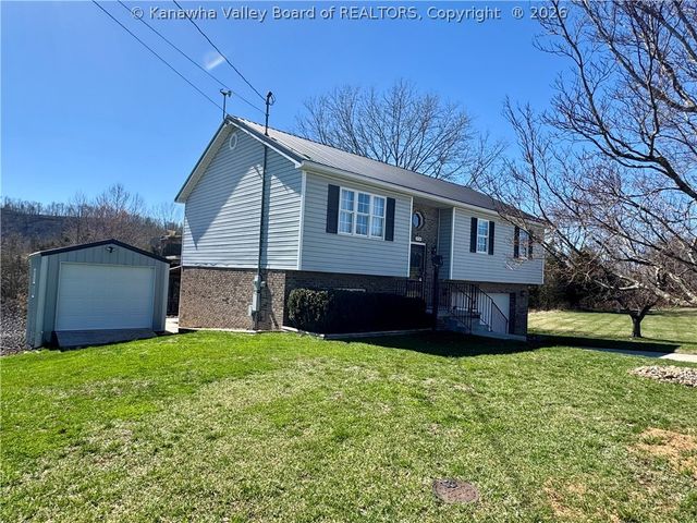 235 Chestnut Street, Eleanor, WV 25070