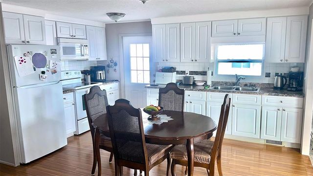 2000 E BAY DRIVE 30, Largo, FL 33771