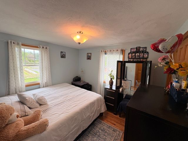 88 Boulevard Street, Lowell, MA 01854