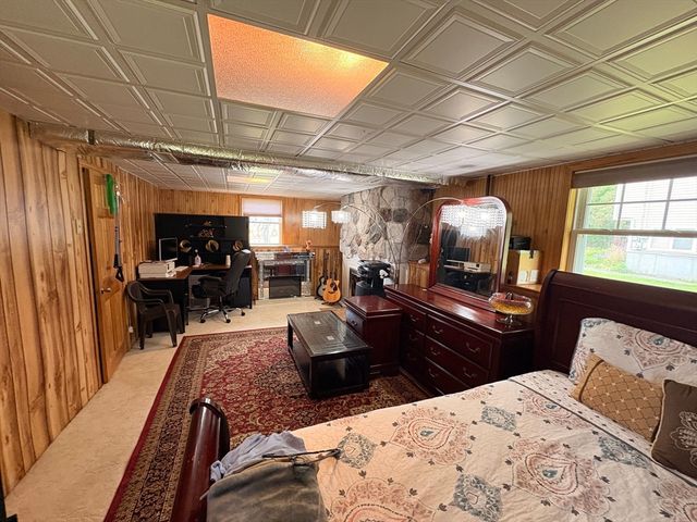 88 Boulevard Street, Lowell, MA 01854