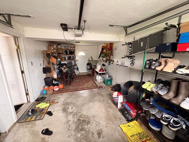 88 Boulevard Street, Lowell, MA 01854