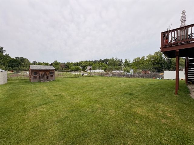 88 Boulevard Street, Lowell, MA 01854