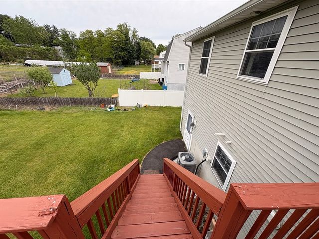 88 Boulevard Street, Lowell, MA 01854