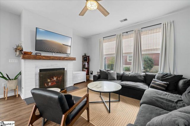 303 Hayworth Drive, Simpsonville, SC 29680