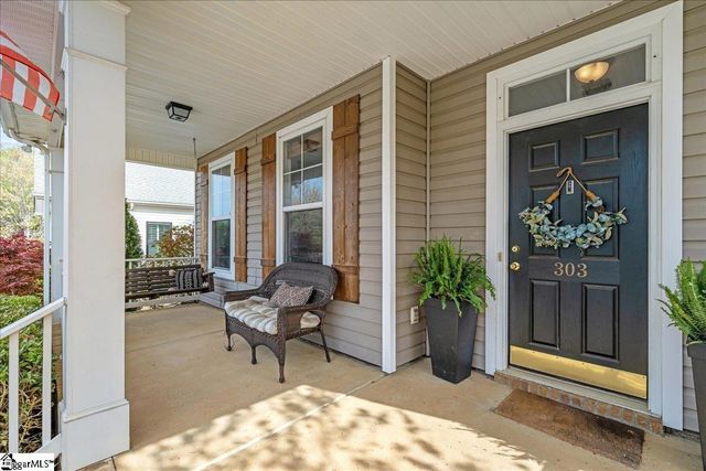 303 Hayworth Drive, Simpsonville, SC 29680