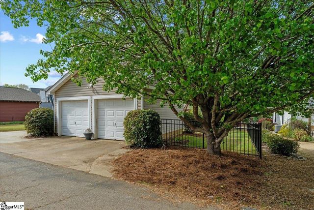 303 Hayworth Drive, Simpsonville, SC 29680