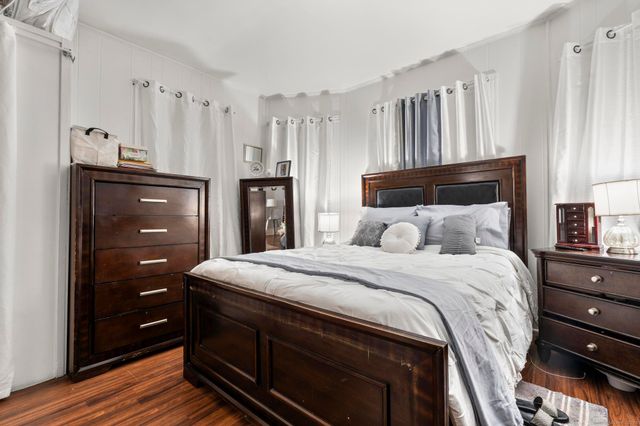 865 Iranistan Avenue, Bridgeport, CT 06604