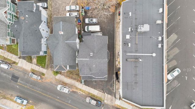 865 Iranistan Avenue, Bridgeport, CT 06604