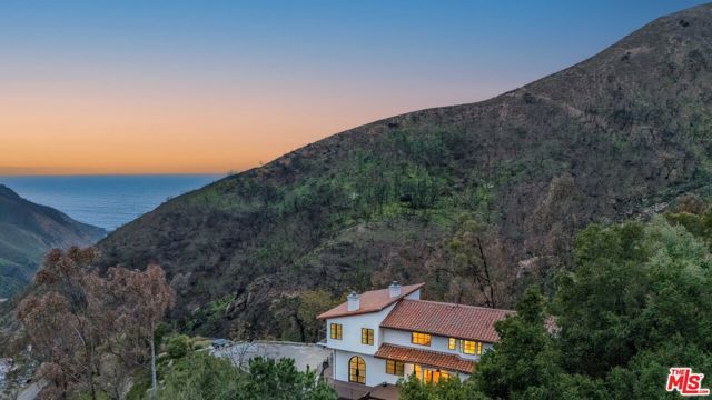 2382 Live Oak Meadows Road, Malibu, CA 90265