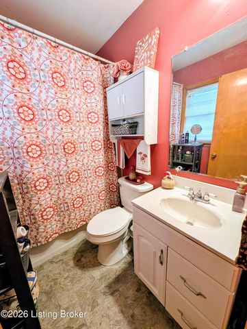 5524 Mariemont Rd, Louisville, KY 40258