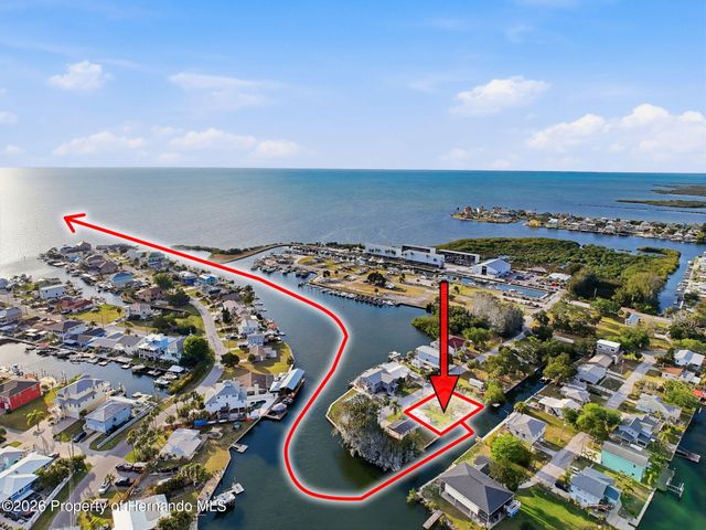 14206 Hendry Court, Hudson, FL 34667