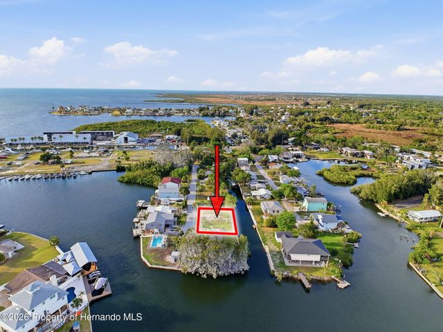 14206 Hendry Court, Hudson, FL 34667