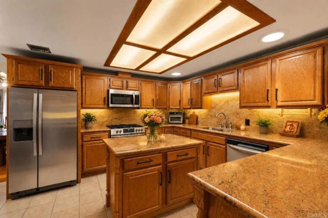 9529 Marilla Drive, Lakeside, CA 92040