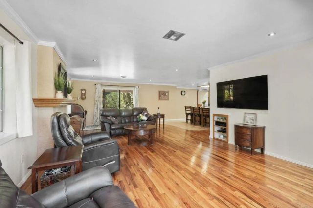 9529 Marilla Drive, Lakeside, CA 92040