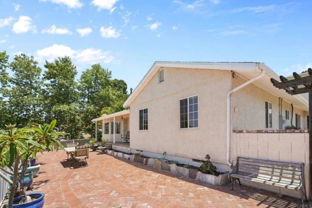 9529 Marilla Drive, Lakeside, CA 92040