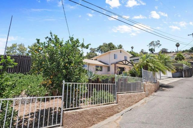 9529 Marilla Drive, Lakeside, CA 92040