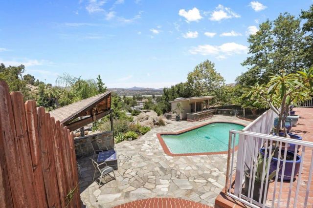 9529 Marilla Drive, Lakeside, CA 92040