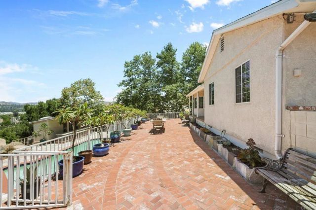 9529 Marilla Drive, Lakeside, CA 92040