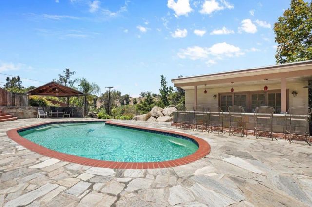 9529 Marilla Drive, Lakeside, CA 92040