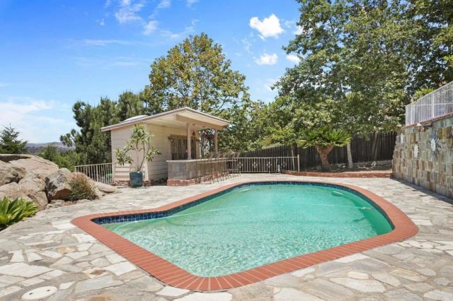 9529 Marilla Drive, Lakeside, CA 92040