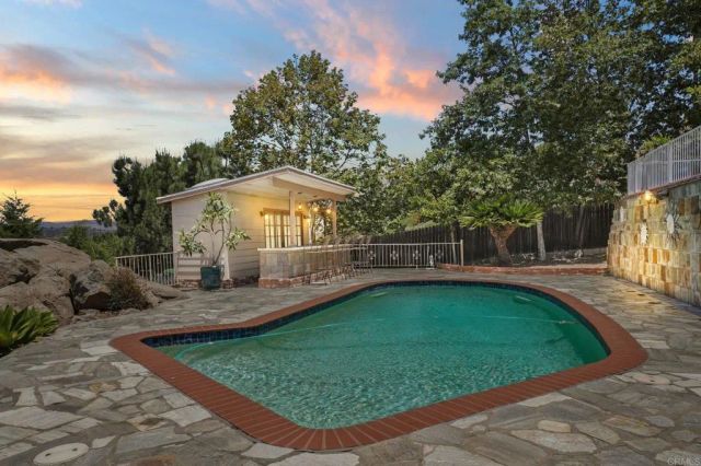9529 Marilla Drive, Lakeside, CA 92040
