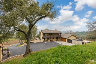 29501 Hart Oaks Drive, Keene, CA 93531