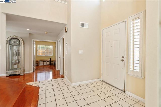 312 Sirena Del Mar Rd, Marina, CA 93933