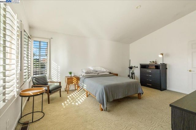 312 Sirena Del Mar Rd, Marina, CA 93933