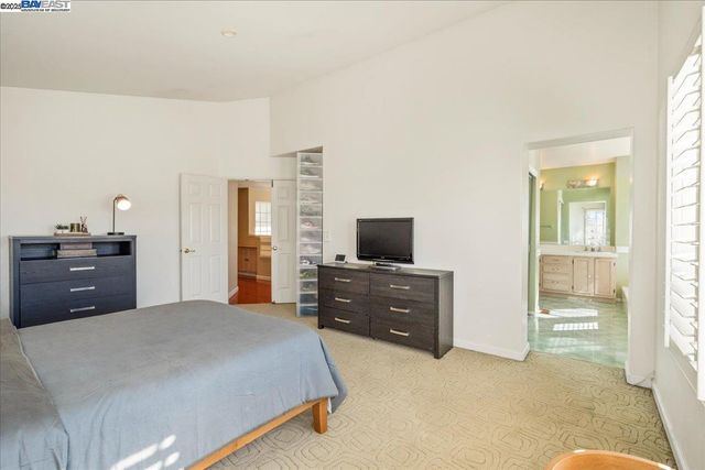 312 Sirena Del Mar Rd, Marina, CA 93933