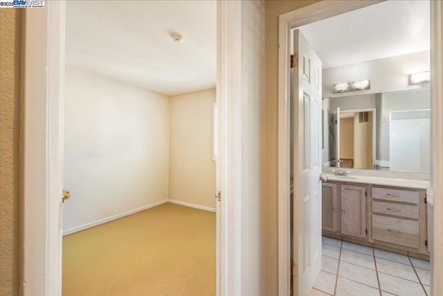 312 Sirena Del Mar Rd, Marina, CA 93933