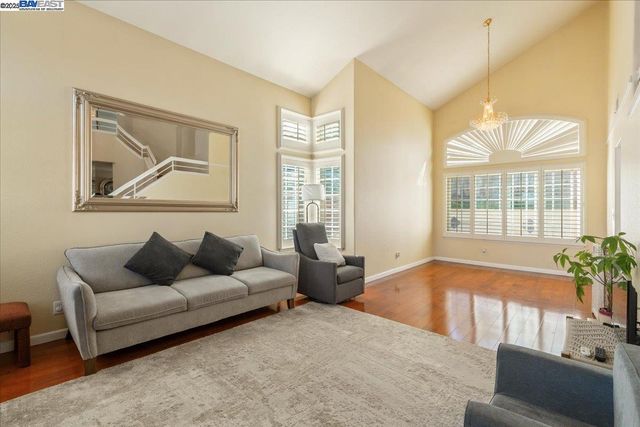 312 Sirena Del Mar Rd, Marina, CA 93933