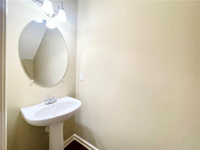 6990 Kingswood Run Drive 24, Atlanta, GA 30340