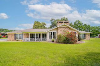204 Rusty Lane, Gladewater, TX 75647
