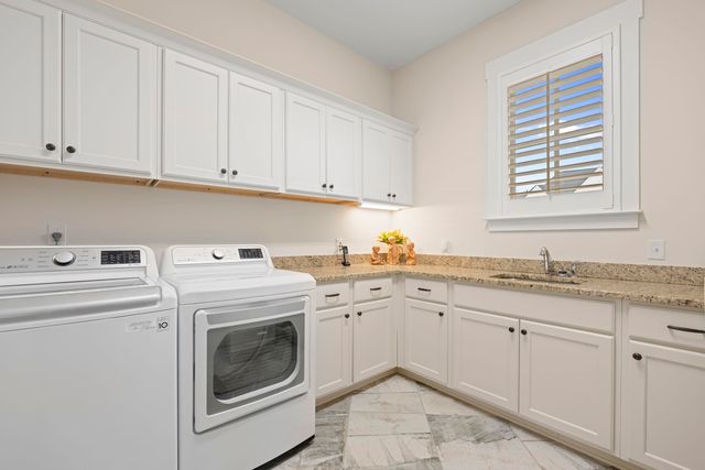 195 HUNTERS REST LN, Piperton, TN 38017