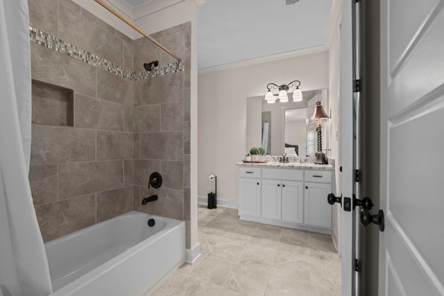 195 HUNTERS REST LN, Piperton, TN 38017