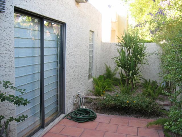 4819 N 35th Place, Phoenix, AZ 85018
