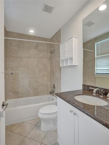 822 SW 10th Street, Fort Lauderdale, FL 33315