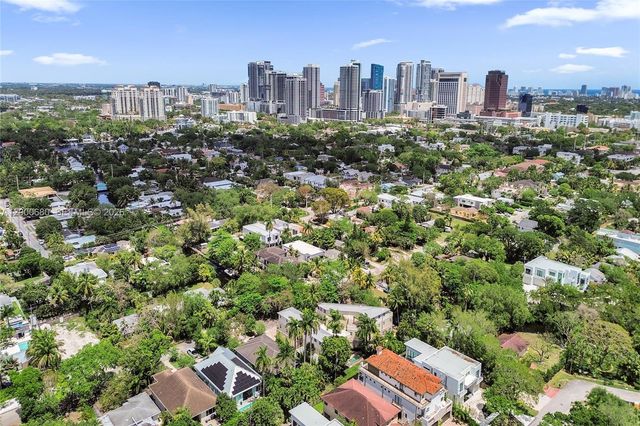 822 SW 10th Street, Fort Lauderdale, FL 33315