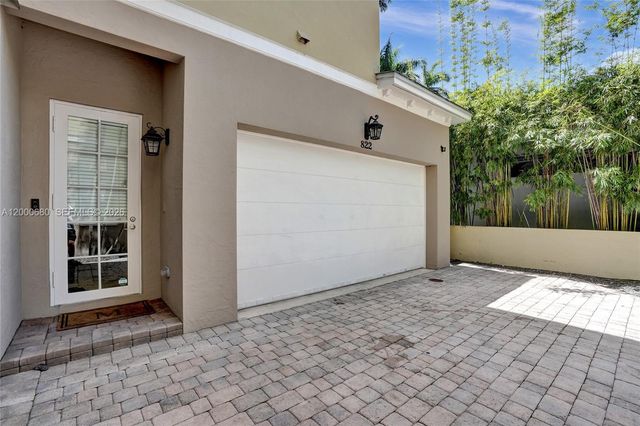 822 SW 10th Street, Fort Lauderdale, FL 33315