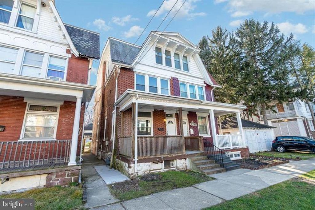 1611 NORTH ST, Harrisburg, PA 17103