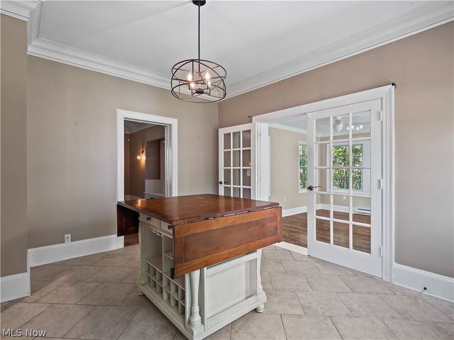 12582 Clifton Boulevard, Lakewood, OH 44107
