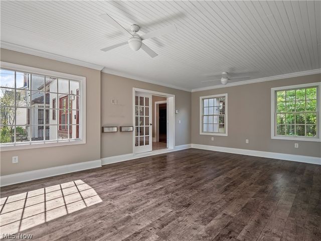 12582 Clifton Boulevard, Lakewood, OH 44107